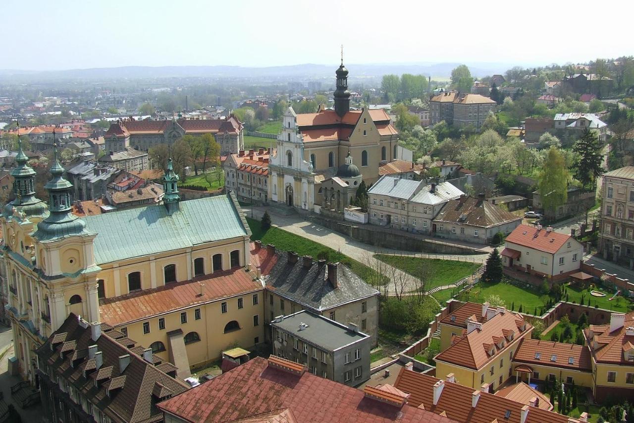 Noclegi Podzamcze Pttk Przemysl Exterior photo